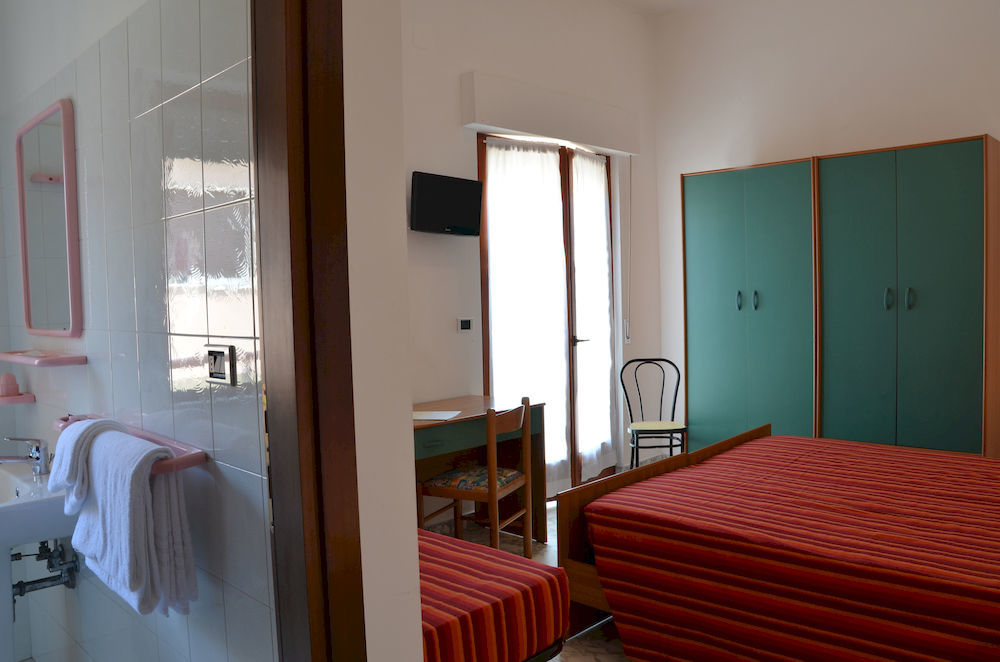 Hotel Roma Pineto Exterior foto